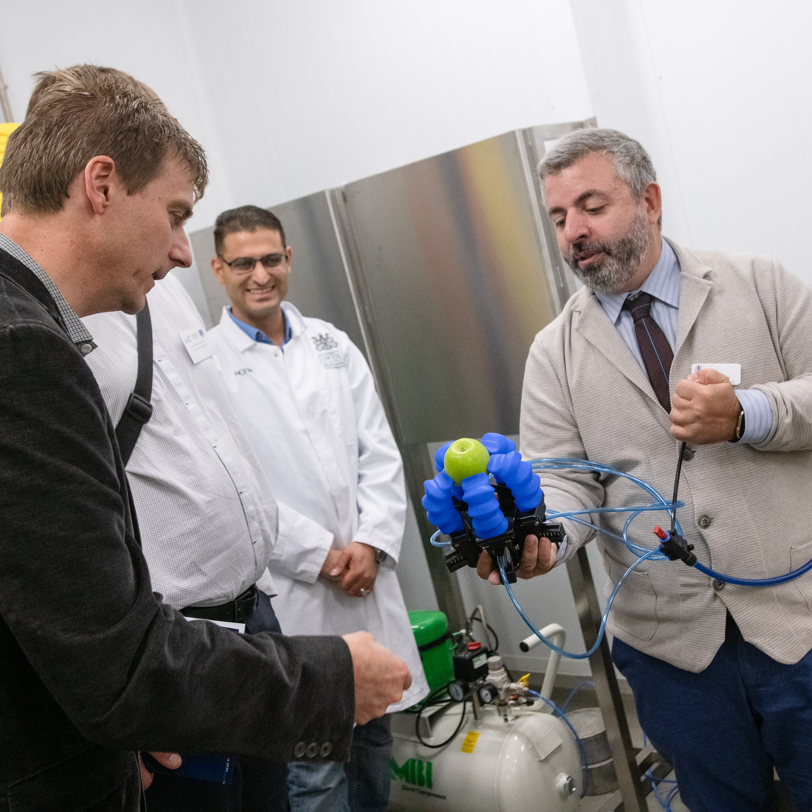 soft robotics gripper system